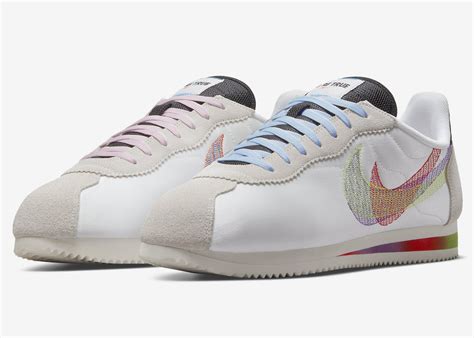 be true nike sneakers|Nike cortez be true.